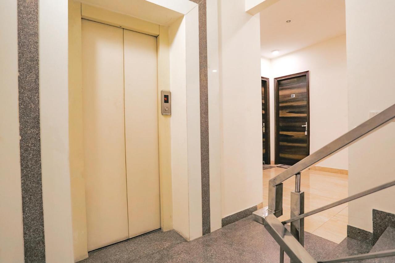 Fabhotel Ab Inn Huda City Center Gurgaon Exterior photo